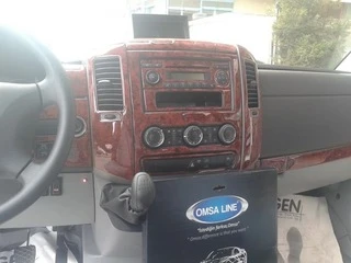 Накладки на панель (50 деталей) Дерево для Volkswagen Crafter 2006-2016 рр