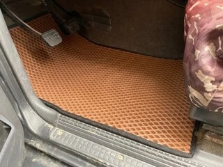 Килимки EVA (цегляні) Короткий, 5 штук (передні та задні) для Nissan Patrol Y60 1988-1997 рр