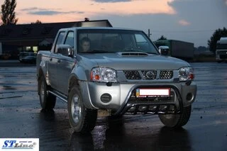 Кенгурятник WT002 (нерж) для Nissan NP300 1999-2015