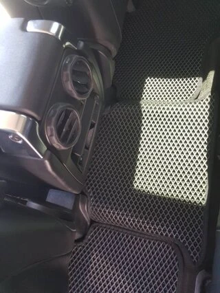 Килимки EVA (чорні) для Land Rover Discovery III