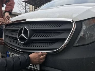 Обведення решітки (2 шт., нерж) для Mercedes Vito / V-class W447 2014- рр