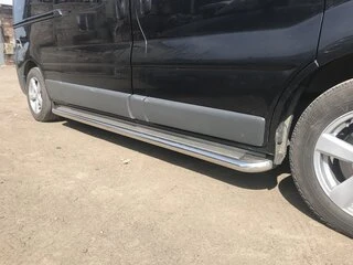 Бокові пороги Premium (2 шт., нерж.) 60 мм, коротка база для Renault Trafic 2001-2015 рр