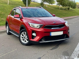 Бокові пороги Оригінальний дизайн (2 шт) для Kia Stonic 2017- рр