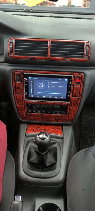 Накладки на панель 2004-2005 Дерево для Volkswagen Passat B5 рр