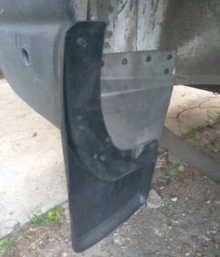 Бризковики Premium з поглибленням (2 шт, гума) для Renault Master 1998-2010 рр