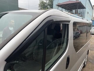 Вітровики (2 шт., Sunplex Sport) для Opel Vivaro 2001-2015 рр