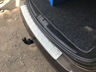 Накладка на задній бампер Carmos (нерж) для Seat Alhambra 2010- рр