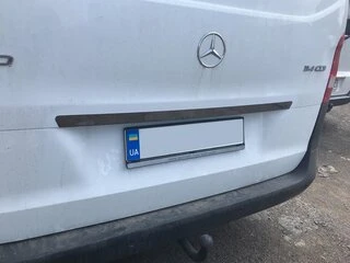 Планка над номером BlackChrome (нерж) для Mercedes Vito / V-class W447 2014- рр