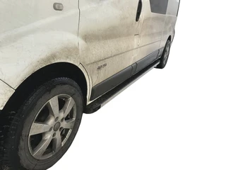 Бокові пороги Maya (2 шт., алюміній) Коротка база для Nissan Primastar 2002-2014 рр