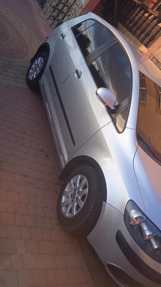 Накладки на арки (4 шт, чорні) для Volkswagen Golf Plus