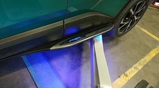 Бокові пороги Оригінал V2 (2 шт., алюм.) для Toyota C-HR 2016&ndash;2023 рр