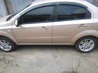 Накладки на ручки (4 шт) Carmos, турецька сталь для Chevrolet Aveo T250 2005-2011 рр