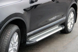 Бокові пороги Line (2 шт., алюміній) для Volkswagen Touareg 2002-2010 рр