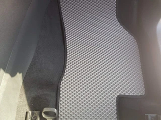 Вітровики 8 см (4 шт, HIC) для Toyota Land Cruiser Prado 150