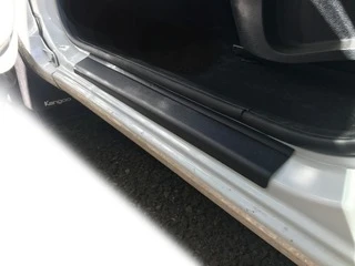 Накладки на пороги DDU (2 шт., пласт) для Renault Kangoo 2008-2020 рр