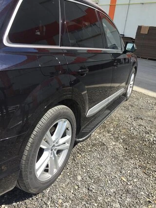 Бокові пороги Bosphorus Yeni Black (2 шт., алюміній) для Ауди Q7 2015- рр