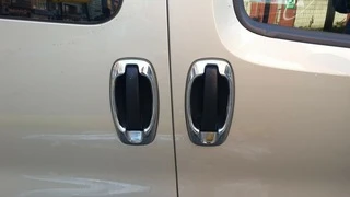 Окантовка дверної ручки (4 шт, нерж) Carmos - Турецька сталь для Peugeot Bipper