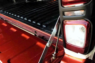 Амортизатори задньої кришки для Isuzu D-Max 2019- рр