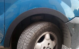 Накладки на арки (4 шт, чорні) Метал для Renault Kangoo 1998-2008 рр