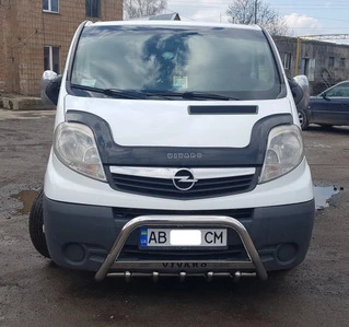 Кенгурятник WT003-4 (нерж.) З написом для Opel Vivaro 2001-2015 рр