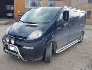 Кенгурятник WT003-4 (нерж.) З написом для Opel Vivaro 2001-2015 рр