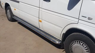 Бокові пороги Premium (2 шт., нерж.) Середня база, d60 для Volkswagen LT 1995-2006 рр