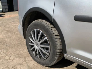 Накладки на арки (чорний мат) Довга база (метал) для Volkswagen Caddy 2010-2015 рр