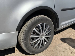 Накладки на арки (чорний мат) Довга база (метал) для Volkswagen Caddy 2010-2015 рр