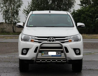 Кенгурятник QT006 (нерж.) для Toyota Hilux 2015- рр