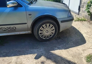 Накладки на арки (4 шт, чорні) метал для Skoda Octavia I Tour A4 1996-2010