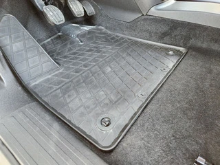 Гумові килимки Stingray (4 шт, кліпса CP2) для Opel Combo 2019- рр