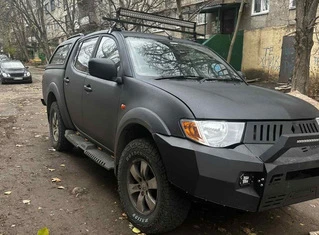 Бокові пороги Dakar V2 з LED (2015-2019, 2 шт, метал) для Mitsubishi L200 рр