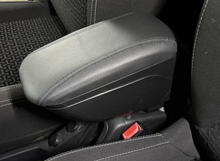 Адаптер на підлокітник для Citroen C-3 2009-2016 рр