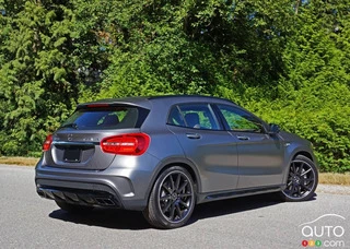 Комплект обвісів AMG для Mercedes GLA X156 2014-2019 рр