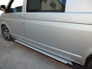 Бокові пороги X5-тип (2 шт., алюм) Коротка база для Volkswagen T5 2010-2015 рр