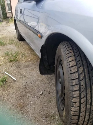 Бризковики Premium передні (1995-1999, 2 шт) для Opel Vectra B рр