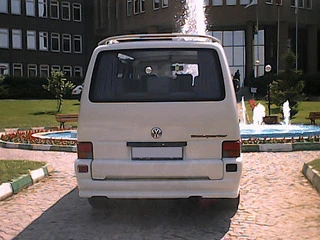 Накладка на задній бампер (під фарбування) для Volkswagen T4 Caravelle/Multivan