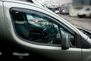 Вітровики (2 шт, Niken) для Citroen Berlingo 2008-2018 рр