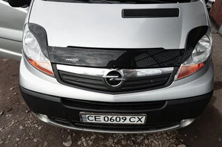 Вії Porshe-style Чорний мат для Nissan Primastar 2002-2014 рр