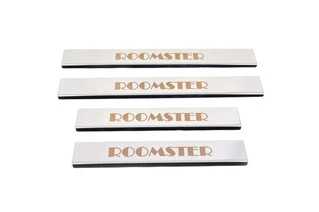 Накладки на пороги Carmos (4 шт., нерж.) для Skoda Roomster 2006-2015 рр