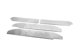 Накладки на внутрішні пороги Carmos V2 (нерж) 4 шт, Carmos - Турецька сталь для Mercedes Viano 2004-2014 рр