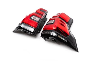 Задні ліхтарі LED (2017-2023, 2 шт) для Toyota Land Cruiser Prado 150