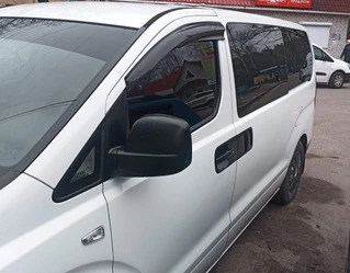 Вітровики (2 шт., Sunplex Sport) для Hyundai H300, H1, Starex 2008-2020 рр